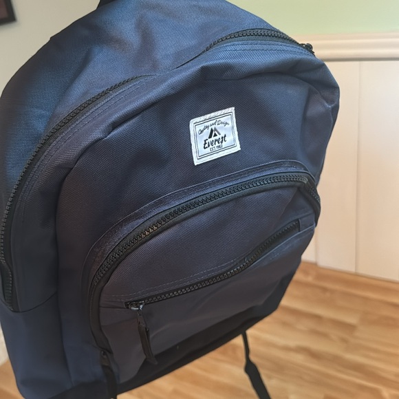 Everest Multi-Pocket Daypack - Navy - Picture 4 of 4
